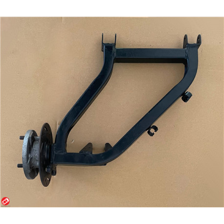 BRAZO DE SUSPENSIÓN TRASERO IZQ. LIGIER JS28 32 34 42 44